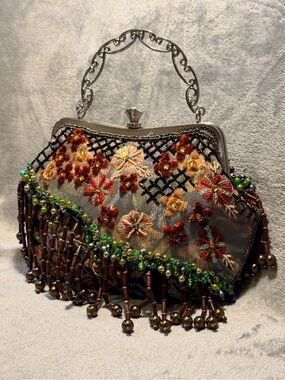 Leko London Carpet Beaded Evening Clutch